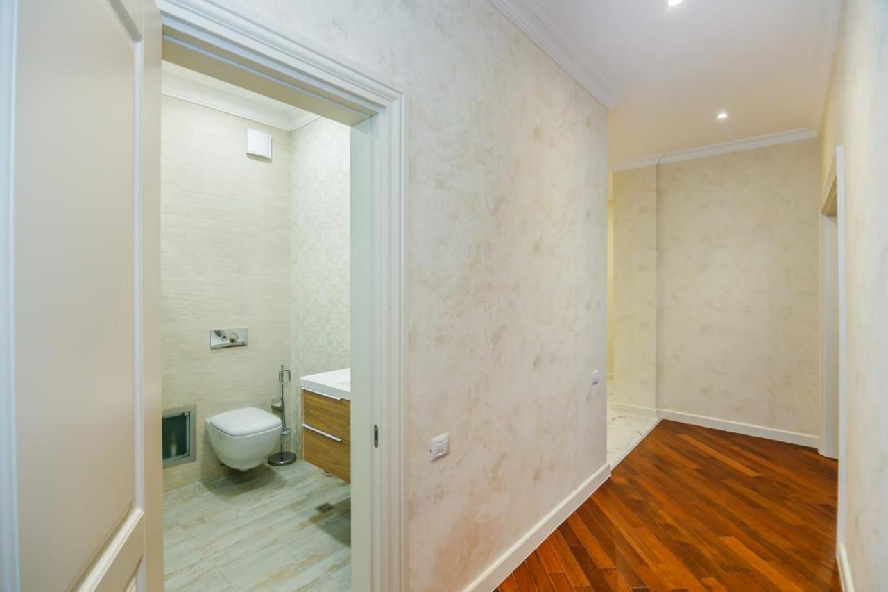 Lux Family Apartment In City Center Baku Eksteriør billede